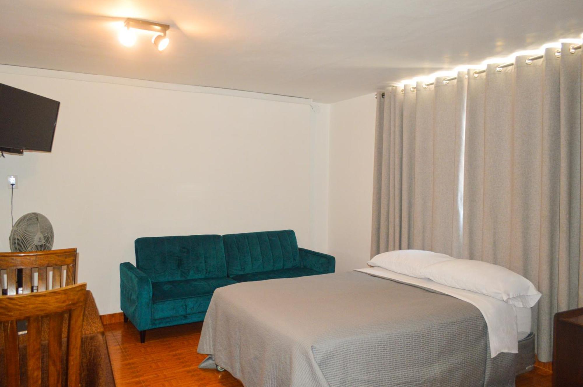 Los Esteros Hostal Huanchaco Exterior photo